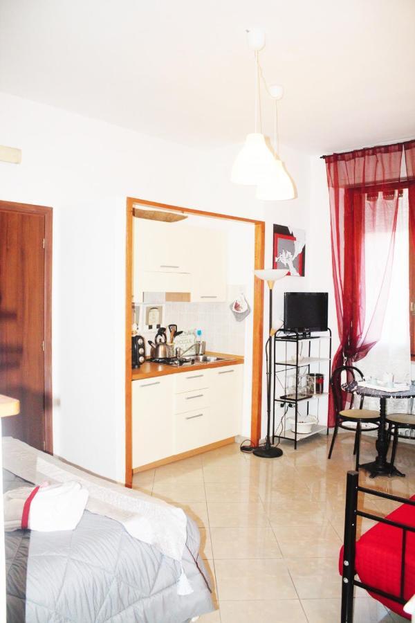 Florence Station Rooms ภายนอก รูปภาพ